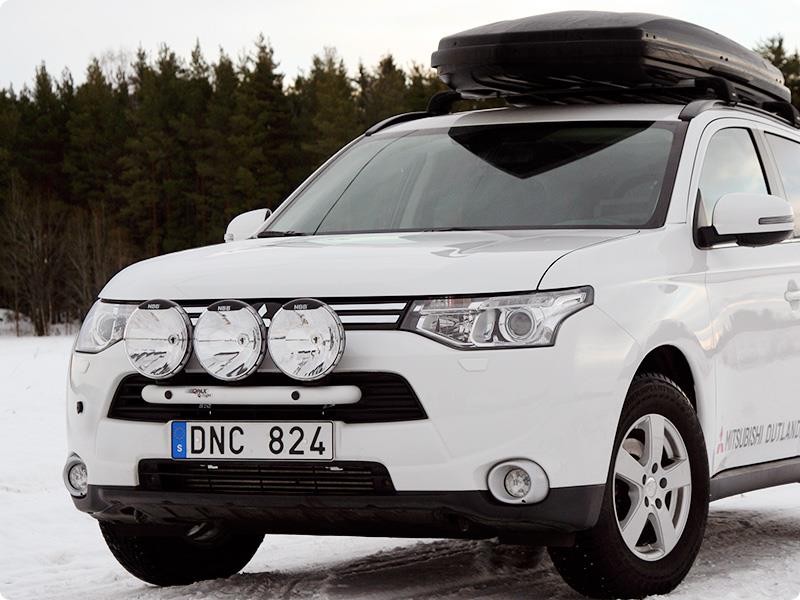 Q-LIGHT II Extraljusfäste | Mitsubishi Outlander 13-15 - 2