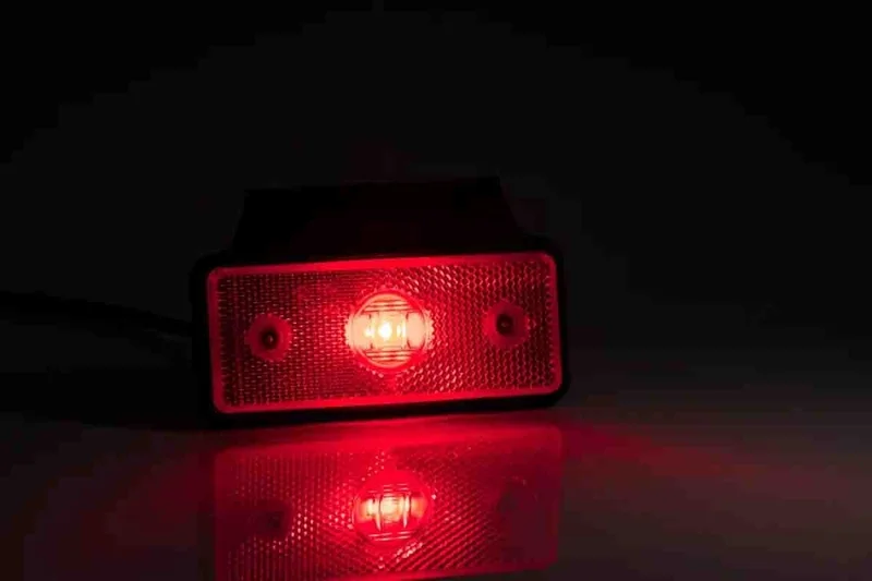 LED Posisjonslys rød 12-24V 50cm. kabel 1,5mm². kontakt med feste. - 2