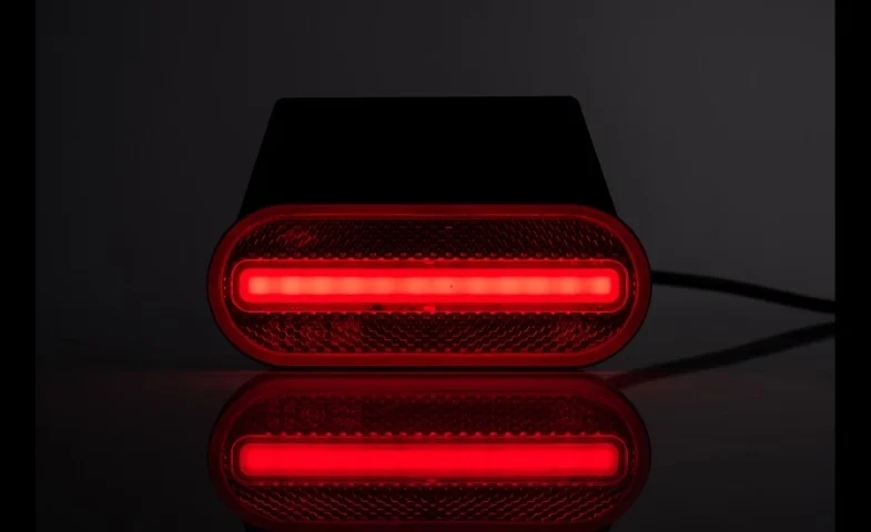 LED Posisjonslys rød med feste 12-24V 50cm. kabel. - 7
