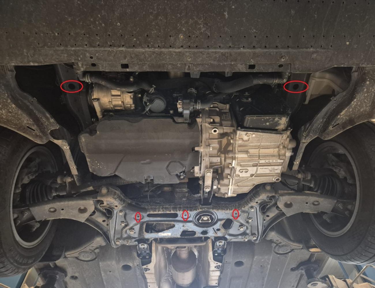 Skid plate Steel Engine+ | Ford Transit Connect (2024-2026) - 8