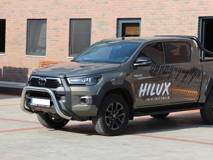 SMALLER 76MM Bullbar - Toyota Hilux 2021-2024 - 4