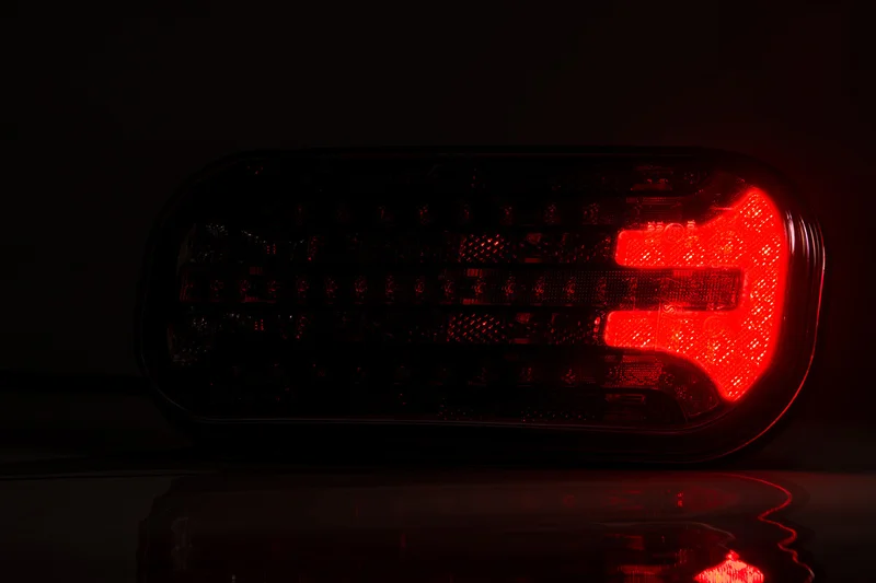 LED Rear light with dynamic warning light 12-24v 5-PIN - 7