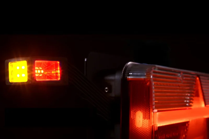 Right LED Trailer Light dynamic warning light 9-36vv 7-PIN Super Seal 200cm. cable - 3