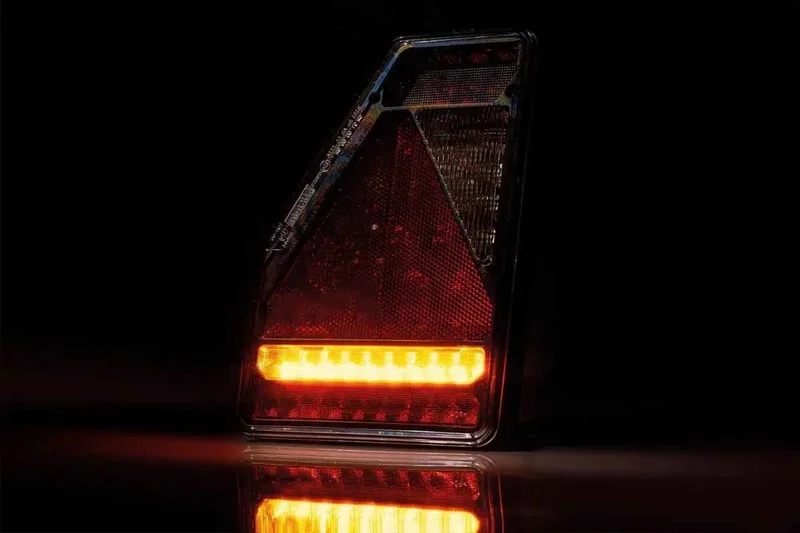 Sinistro LED Posteriore luce canbusProof triangle model 12v 5-function 5-PIN - 3