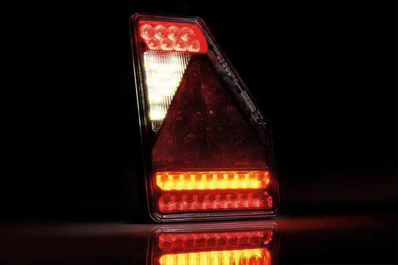 Prawy LED Tył lampa triangle 12v 5-function 5-PIN - 2