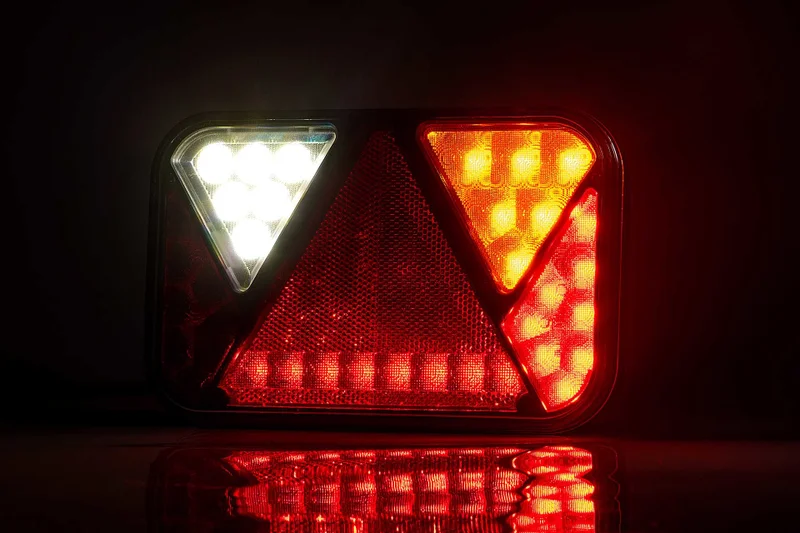 Right LED Rear light with integrated canbus solution & reversing light 12v 5-PIN - 4
