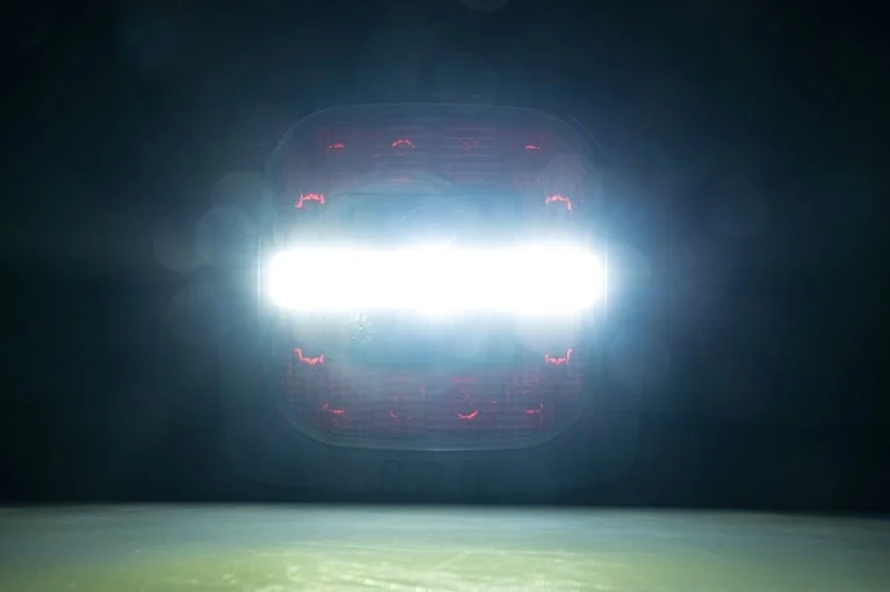 Den norska översättningen av "LED dim-/backljus 12/24V 1m kabel" är "LED dim-/baklys 12/24V 1m kabel". - 6