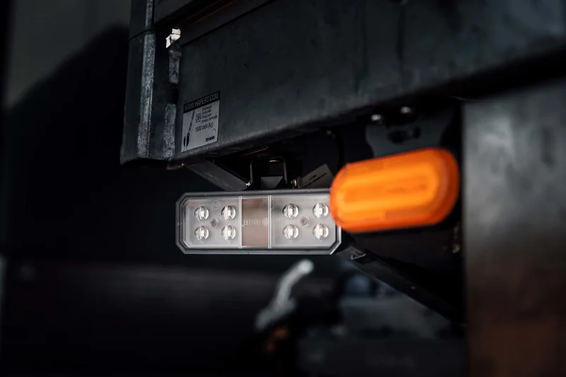 LED ECE-R23 Reversing lights | 2600 lumen | 24 watts | IP69K | Deutsch - 4