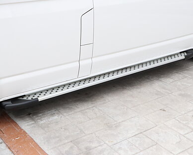Sidesteps Anti Slip | VW Transporter T7 2022-