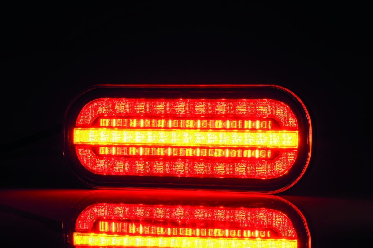 LED kompakt baklys med statisk indikator | montering H+V 12-24v - 2