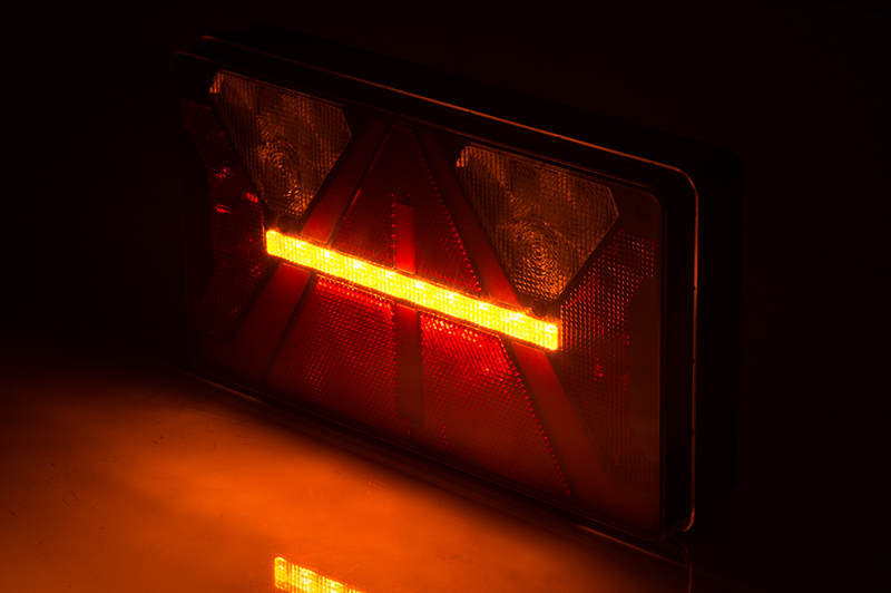 LED neon rear light right 12-24v 5-PIN - 4