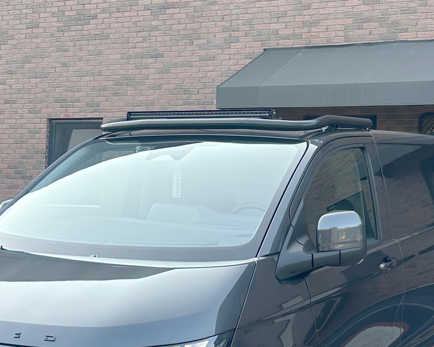 Takbåge Fram - VW T7 2024-