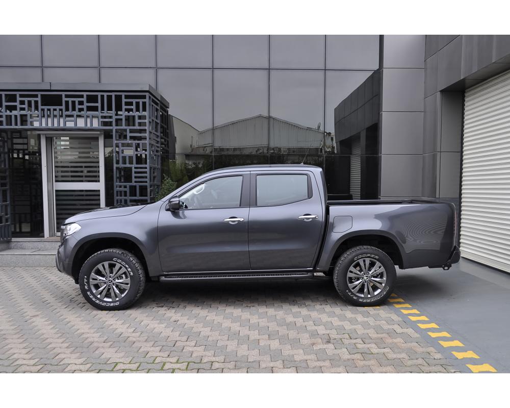 Sidesteps Black Anti Slip | Mercedes X 2018- - 2