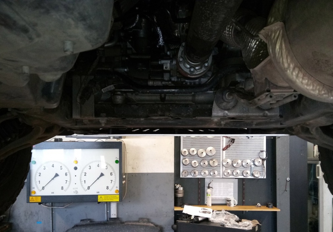 Hasplåt Aluminium Motor+ | VW Transporter T5 Caravelle (2004-2015) - 10