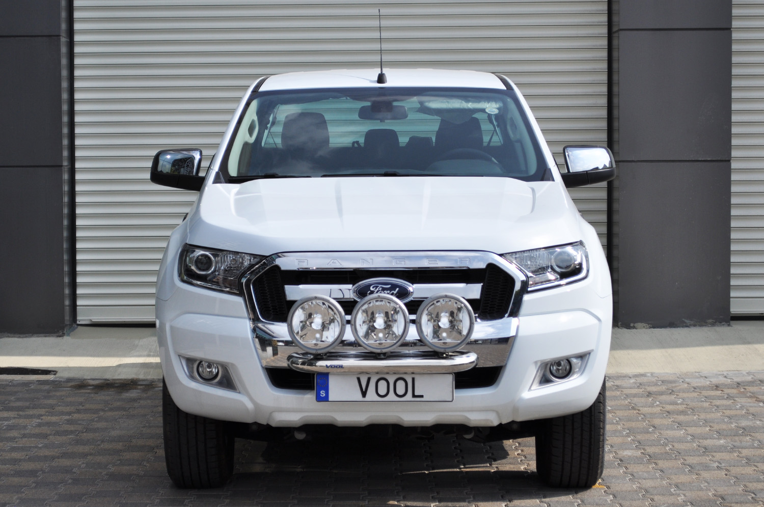 Bullbar Ford Transit Courier 14 Bullbar Ford Transit Courier 14