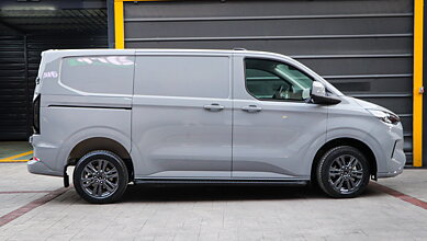 Sidesteps Black Anti Slip | Ford Transit Custom 2023-