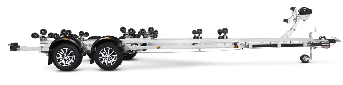 Brenderup Båttrailer Bromsad 30 fot X-line 3500 kg