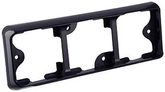 Triple black frame | 100 Series