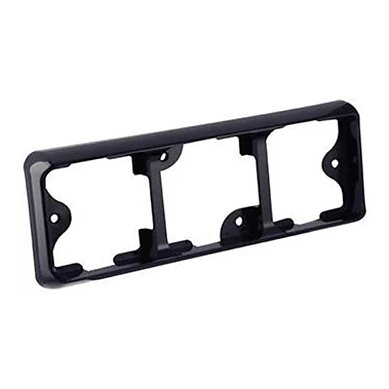 Triple black frame | 100 Series
