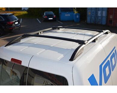 Crossbars Black Standard | VW Transporter T6 2016-2019
