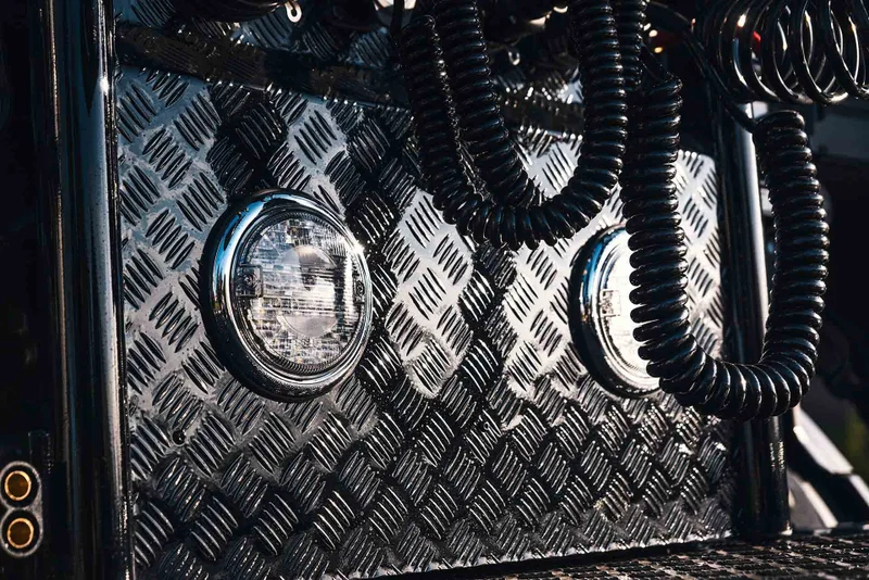Chrome flush-mount housing | 140 ESTIM - 2