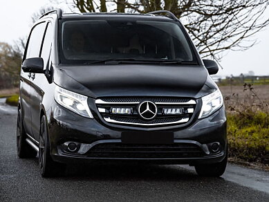 Mercedes Vito 14-19 Grille Kit - Triple-R 750