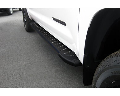 Sidesteps Black Anti Slip | Toyota Tundra 2022-