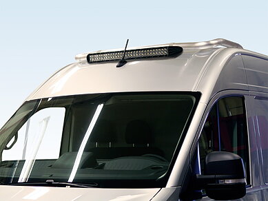 T-RACK MAN TGE H3 17- | Front High