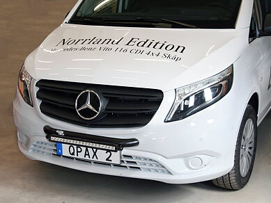 Q-LED Mercedes Vito/V-klass 20- | Fäste för LED-ljusramp