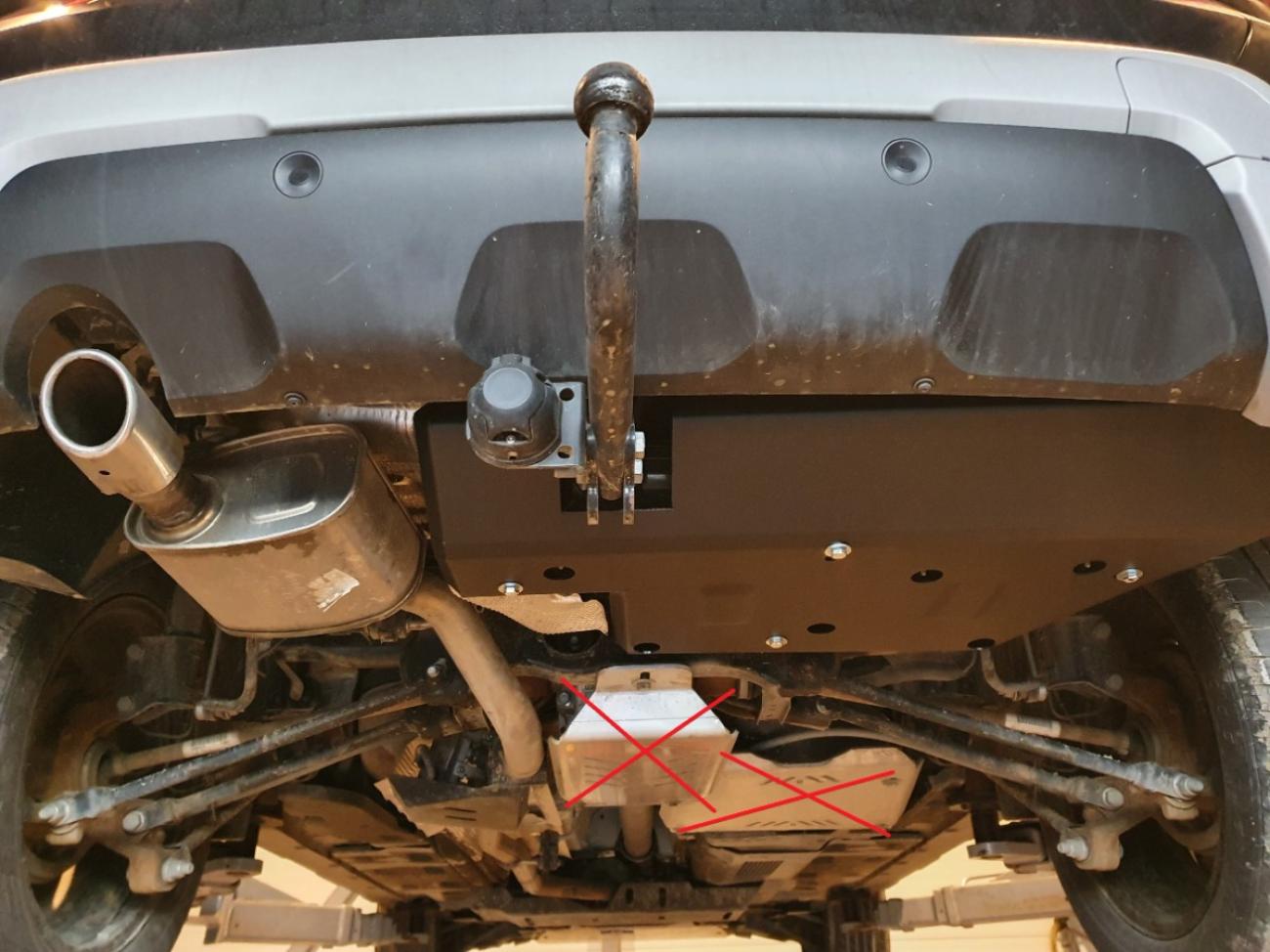 Skid plate Steel AdBlue | Dacia Duster (2018-2026) - 7