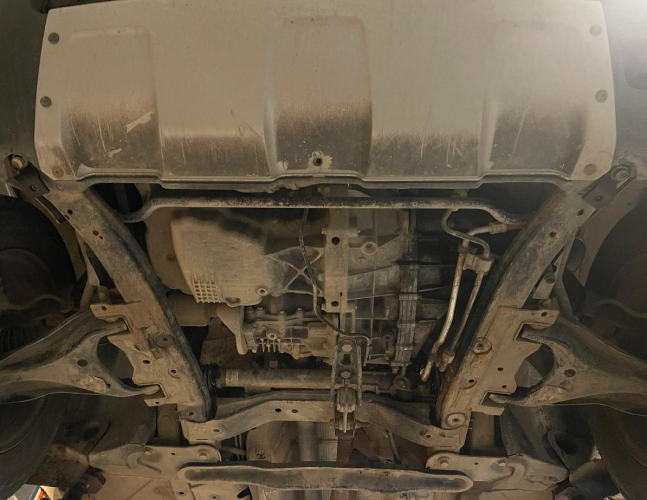 Hasplåt Aluminium Motor+ | Dacia Duster (2010-2017) - 5