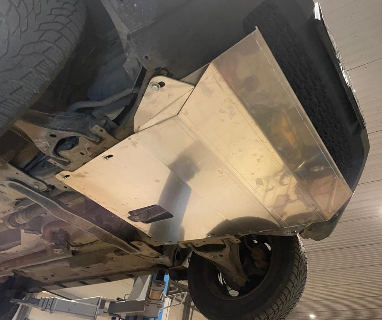 Hasplåt Aluminium Motor+ | Dacia Duster (2010-2017) - 11