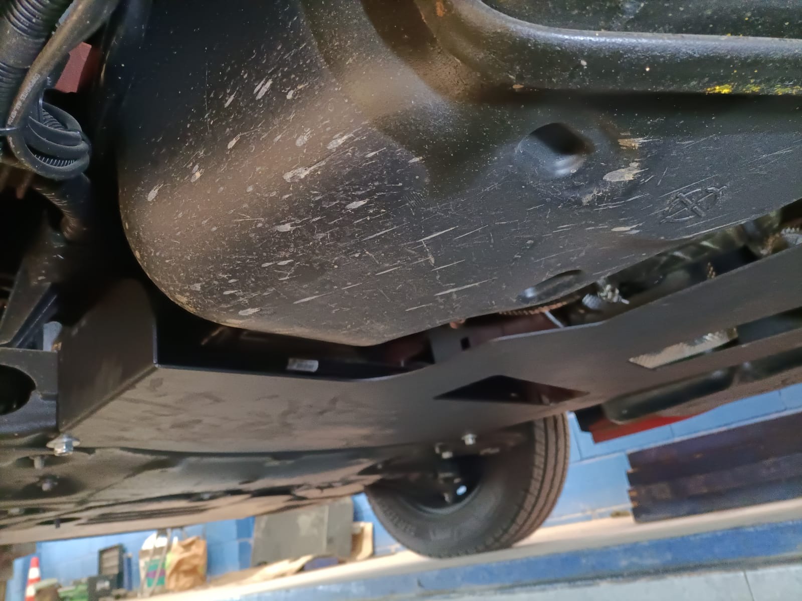 Proteção inferior em aço do catalisador | Nissan Interstar (2010-2021) - 7