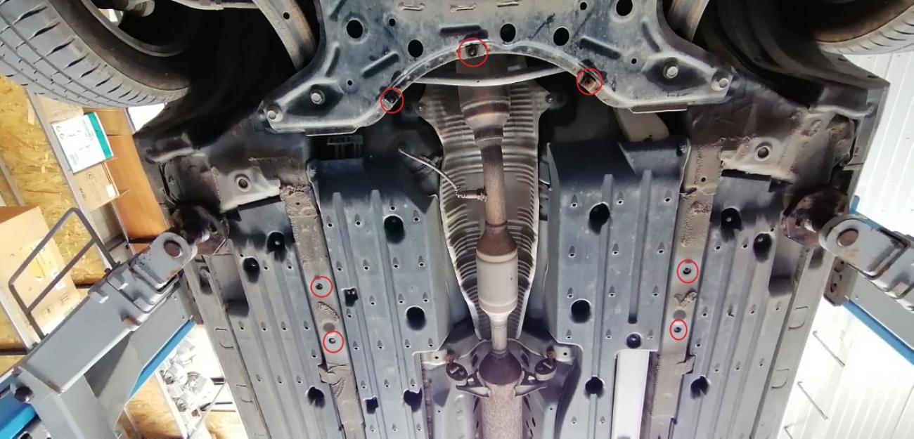 Skid plate Steel Catalytic converter | Toyota Corolla Verso (2002-2008) - 4
