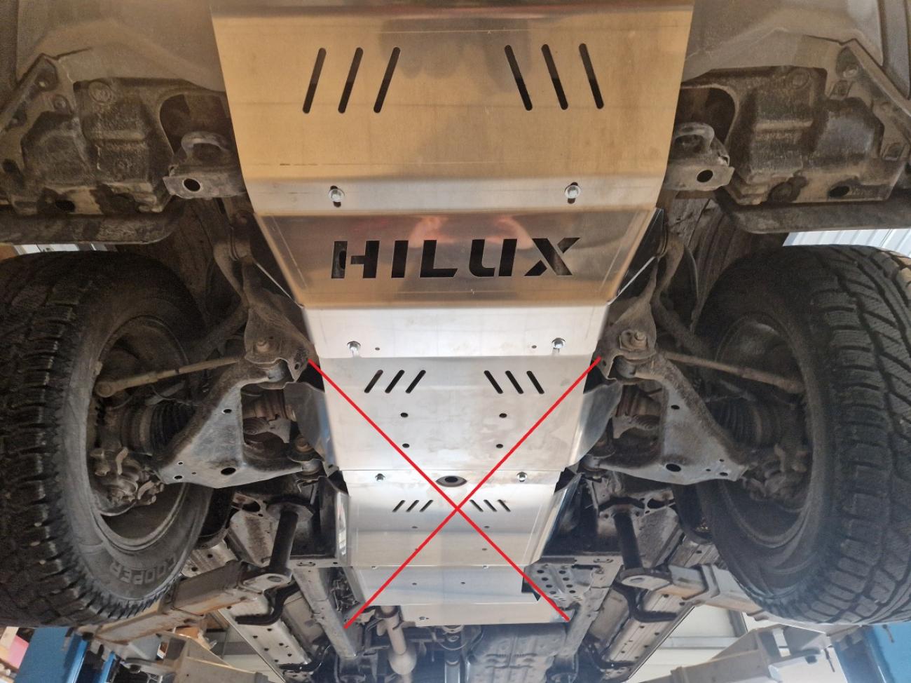 Bundplade Aluminium Radiator | Toyota Hilux (2016-2026) - 12