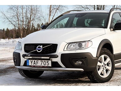Q-LED Volvo XC70II 08-16 | Brakett for LED-bar