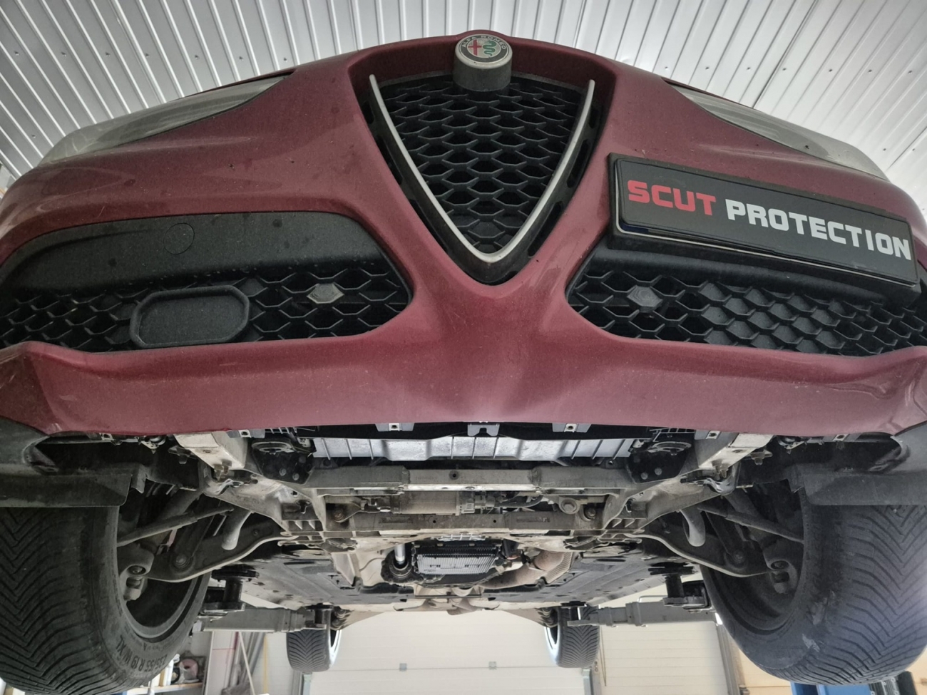 Pohjapanssari Teräs Moottori+ | Alfa Romeo Stelvio (2016-2026) - 7
