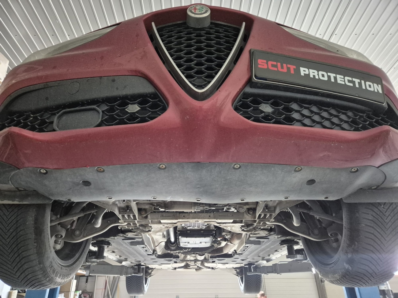Pohjapanssari Teräs Moottori+ | Alfa Romeo Stelvio (2016-2026) - 6