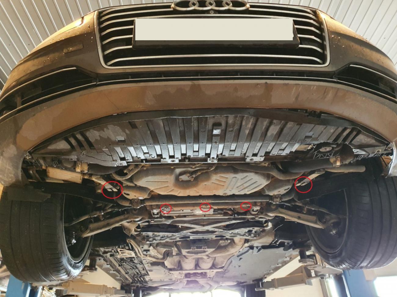 Hasplåt Stål Motor+ | Audi A8 (2010-2017) - 5