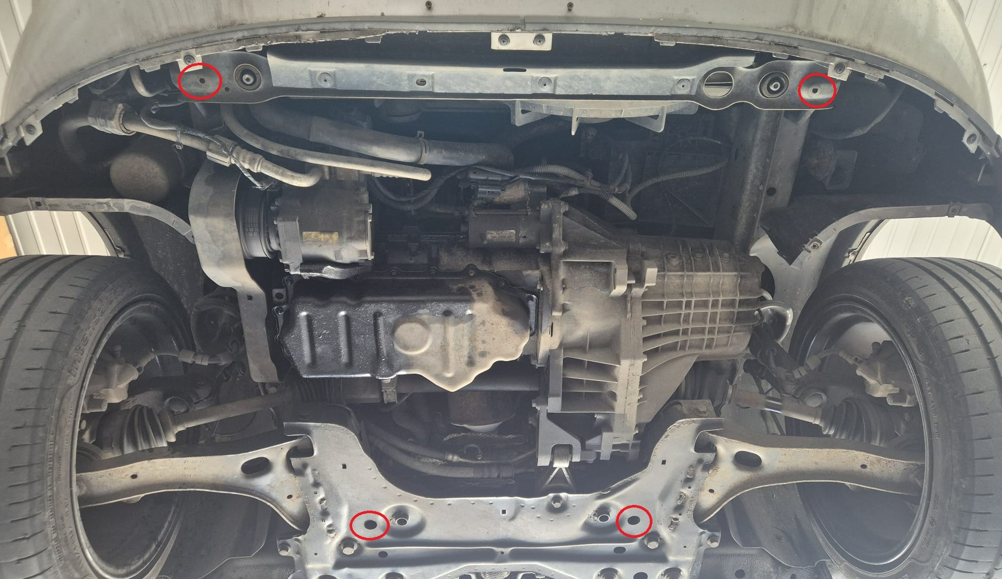 Protector inferior de acero Motor+ | Ford Transit Connect (2002-2012) - 4