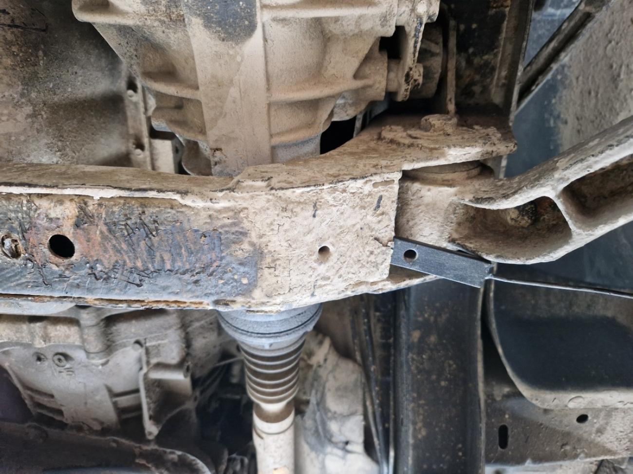 Hasplåt Stål Motor+ | Jeep Cherokee - KJ (2001-2008) - 13