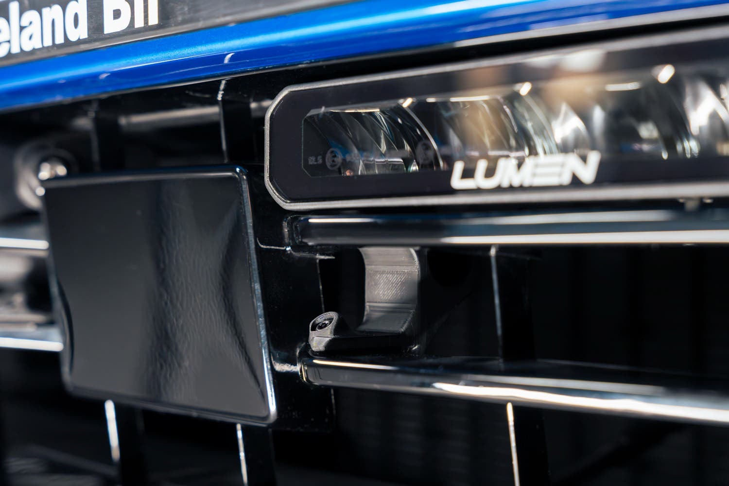 Lumen Grillkit Ford Capri EV | Lumen Helios S8 Ultimate - 5