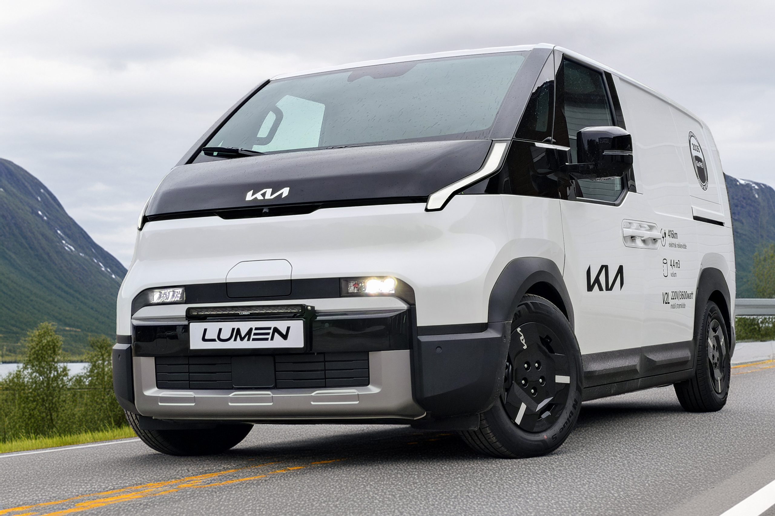 Lumen Grillekit KIA PV 5 | Lumen Helios Performance CS20 Slim