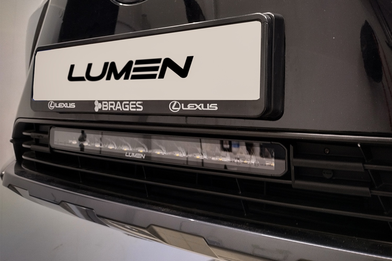Lumen Kit de calandre Lexus Rz 23+ | Lumen Helios Performance CS20 - 2