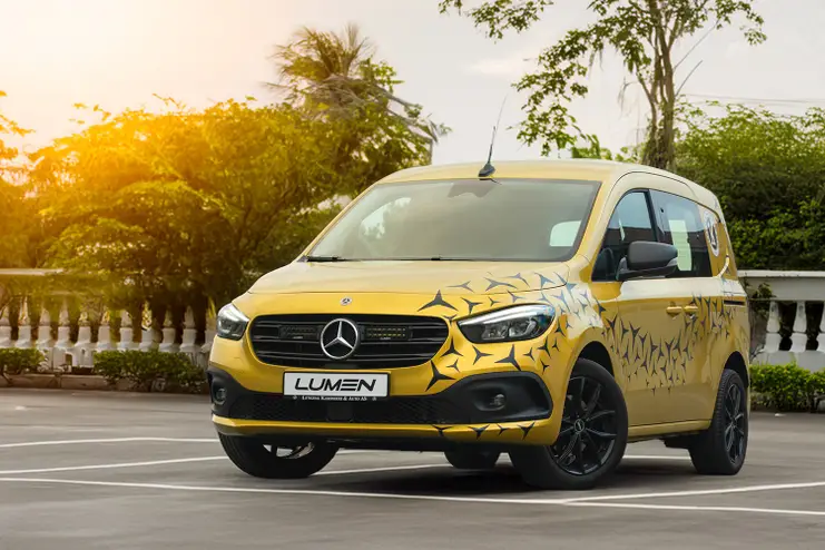 Lumen Kühlergrill-Montagesatz Mercedes Citan 2022- | Lumen Helios SQ16 x 2