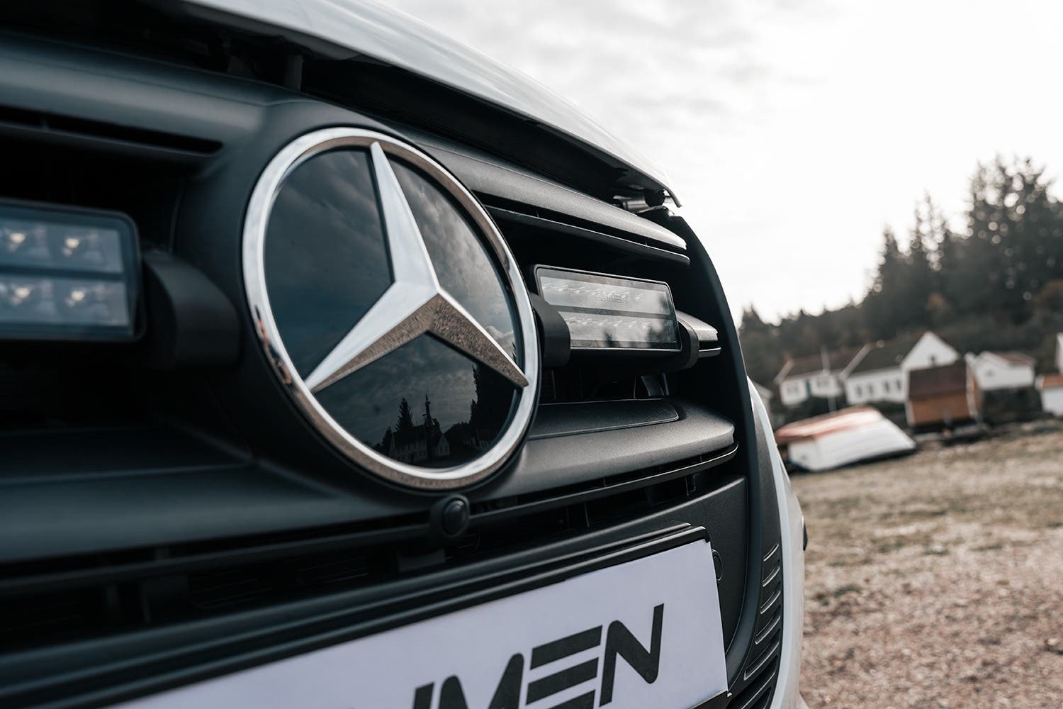 Lumen Grill Kit Mercedes Vito 2024+ | Lumen Helios SQ16 x 2 - 5