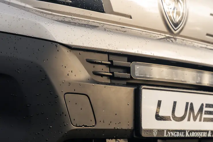 Lumen Kühlergrill-Montagesatz Peugeot Partner 2024+ | Lumen Helios Performance CS20 - 4