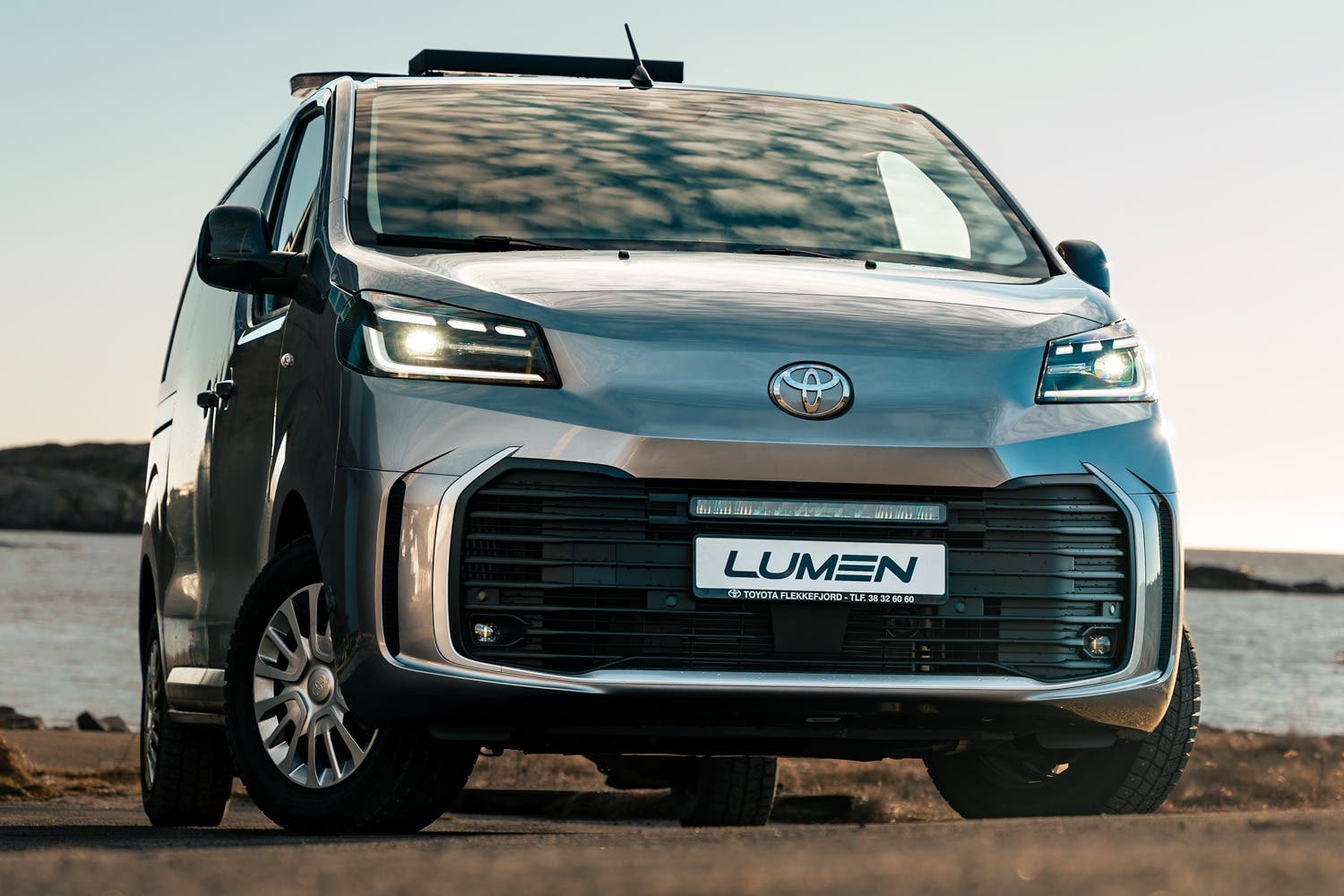 Lumen Grillkit Toyota Proace 2025+ | Lumen Helios Performance S20 - 5