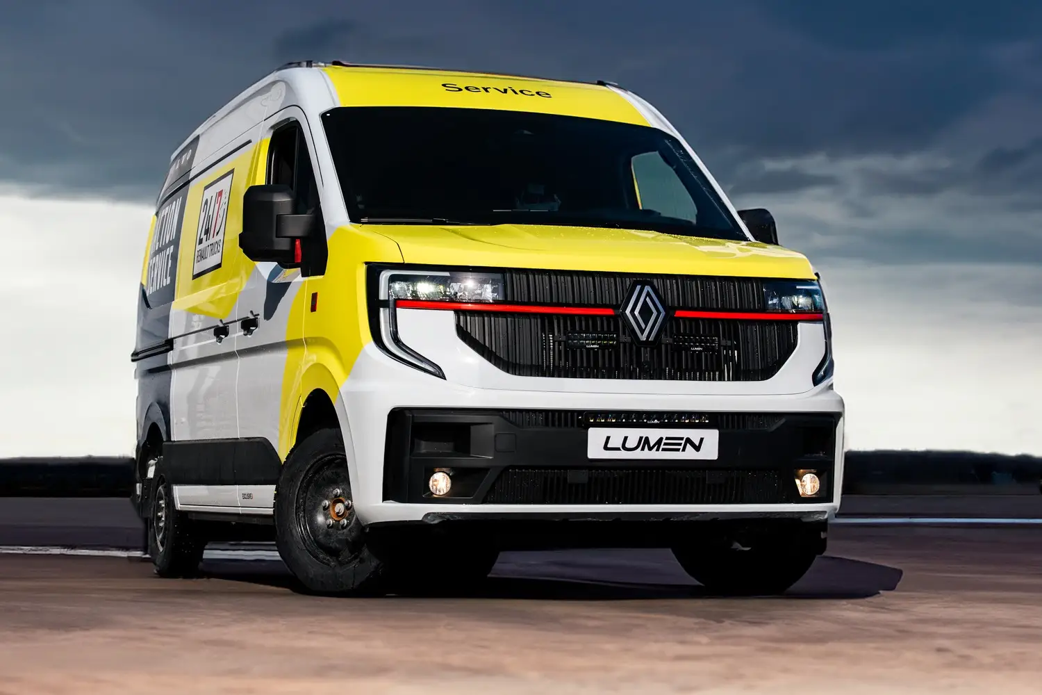 Lumen Grill Kit Renault Master 2024+ | Lumen Helios Performance CS20