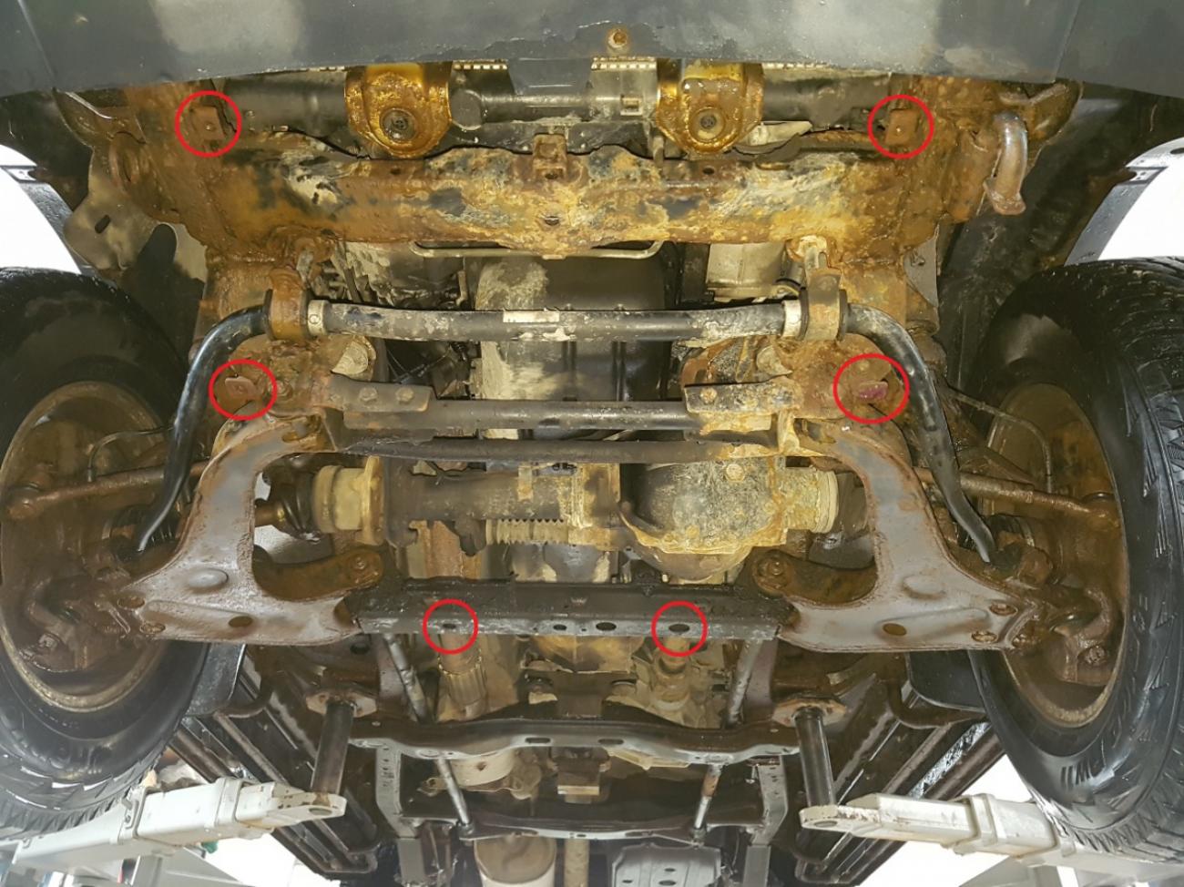 Hasplåt Stål Motor+ | Mitsubishi L200 (1998-2007) - 4